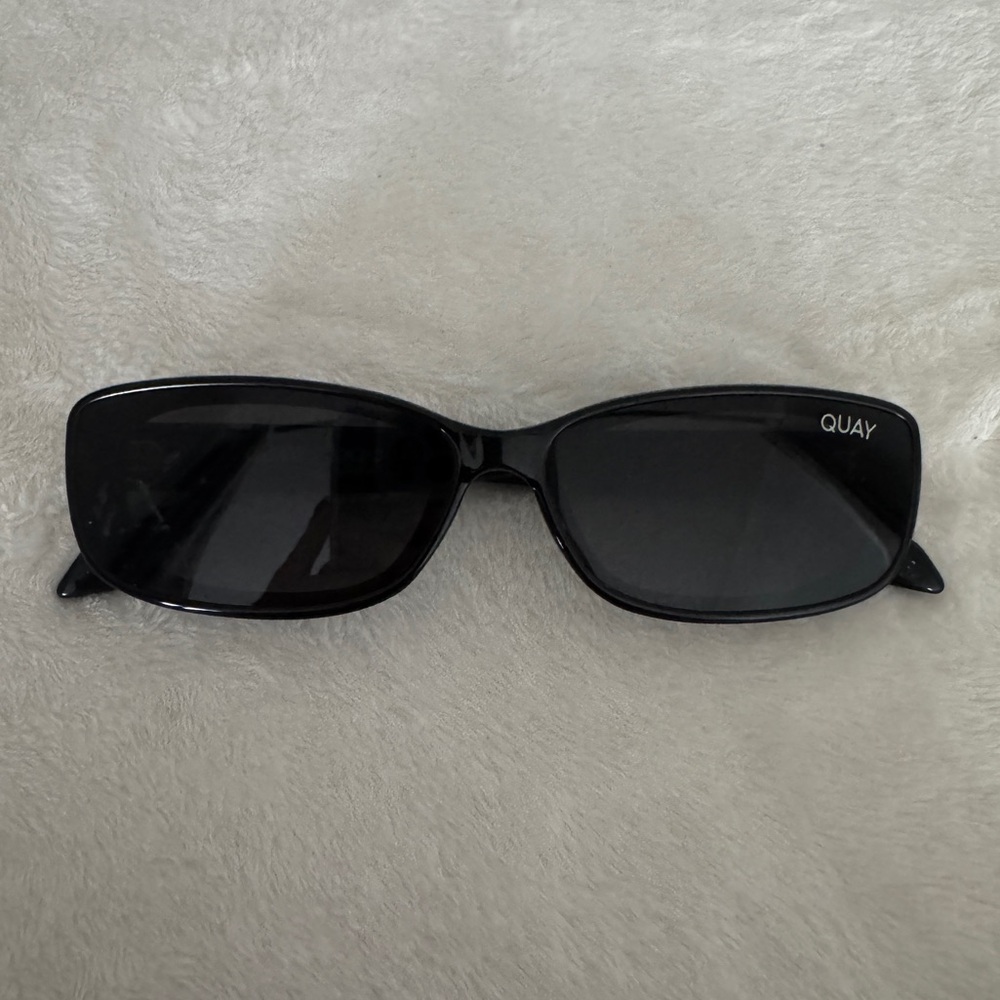 QUAY Sunglasses